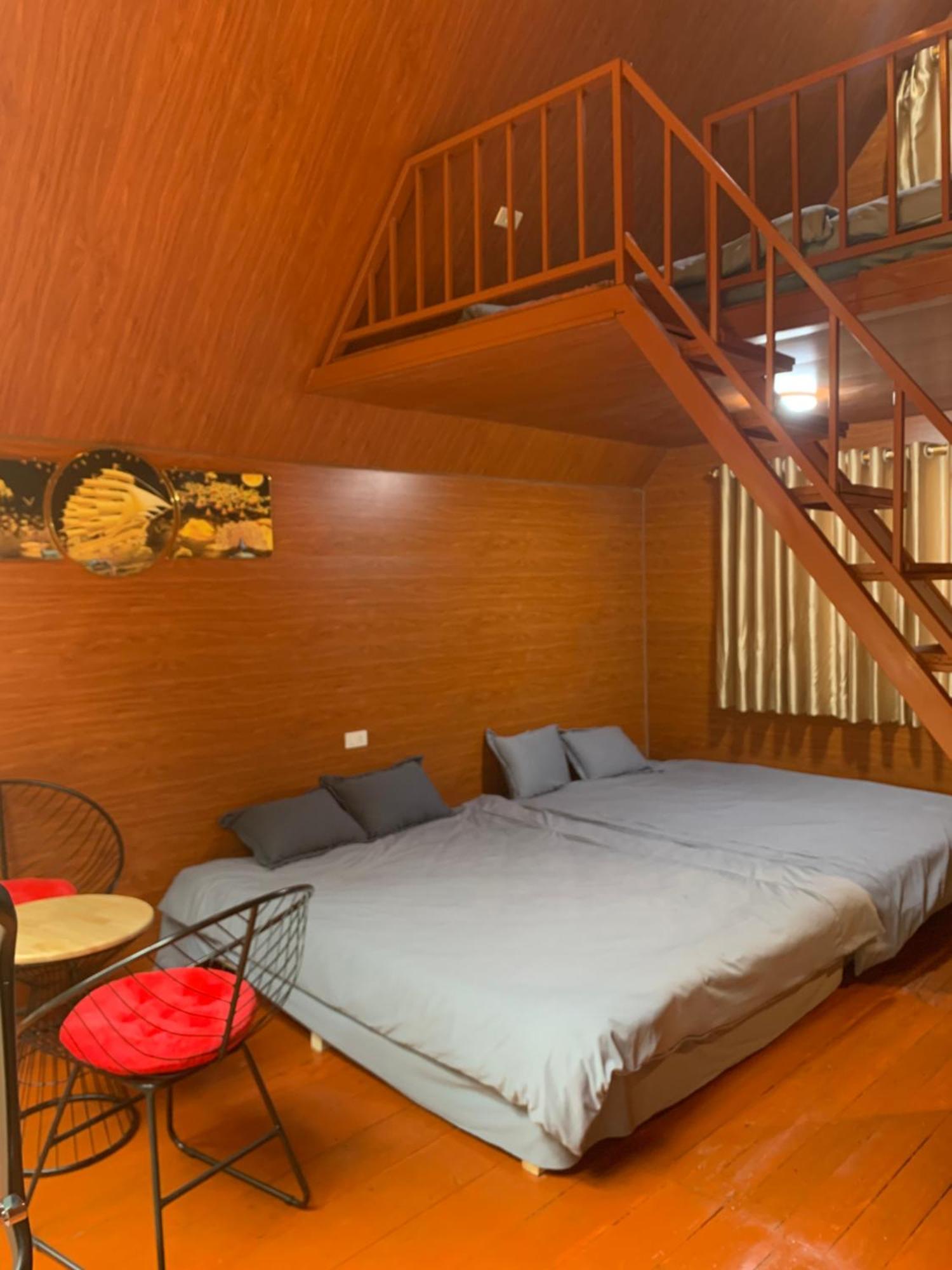 Chu Thien Homestay And Camping Hanoi Exteriör bild